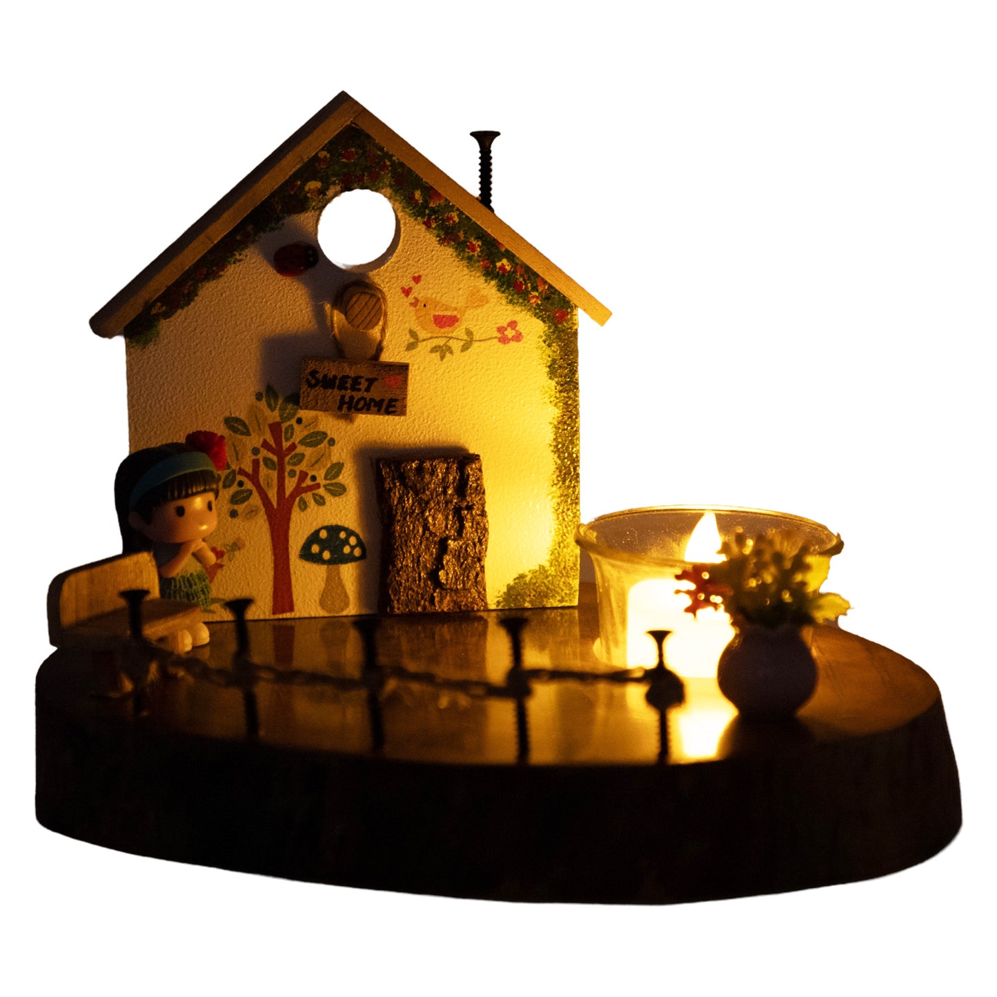 The Weaver's Nest Vintage Wooden White House Tea Light / Candle Holder Décor