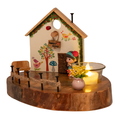 The Weaver's Nest Vintage Wooden White House Tea Light / Candle Holder  Décor
