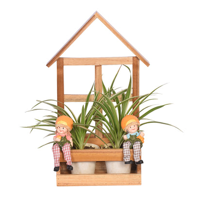 The Weaver's Nest Wooden Old Couple Planter for Home and Garden