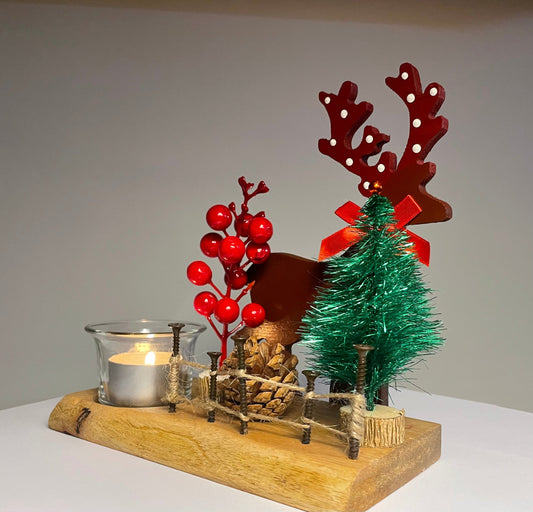 The Weaver's Nest Vintage Reindeer Wooden Tea Light Holder